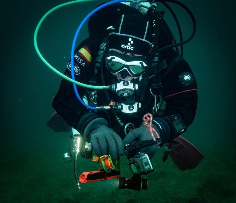 About Articdiving​